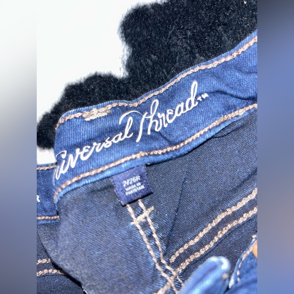 Women jeans - Picture 3 of 3